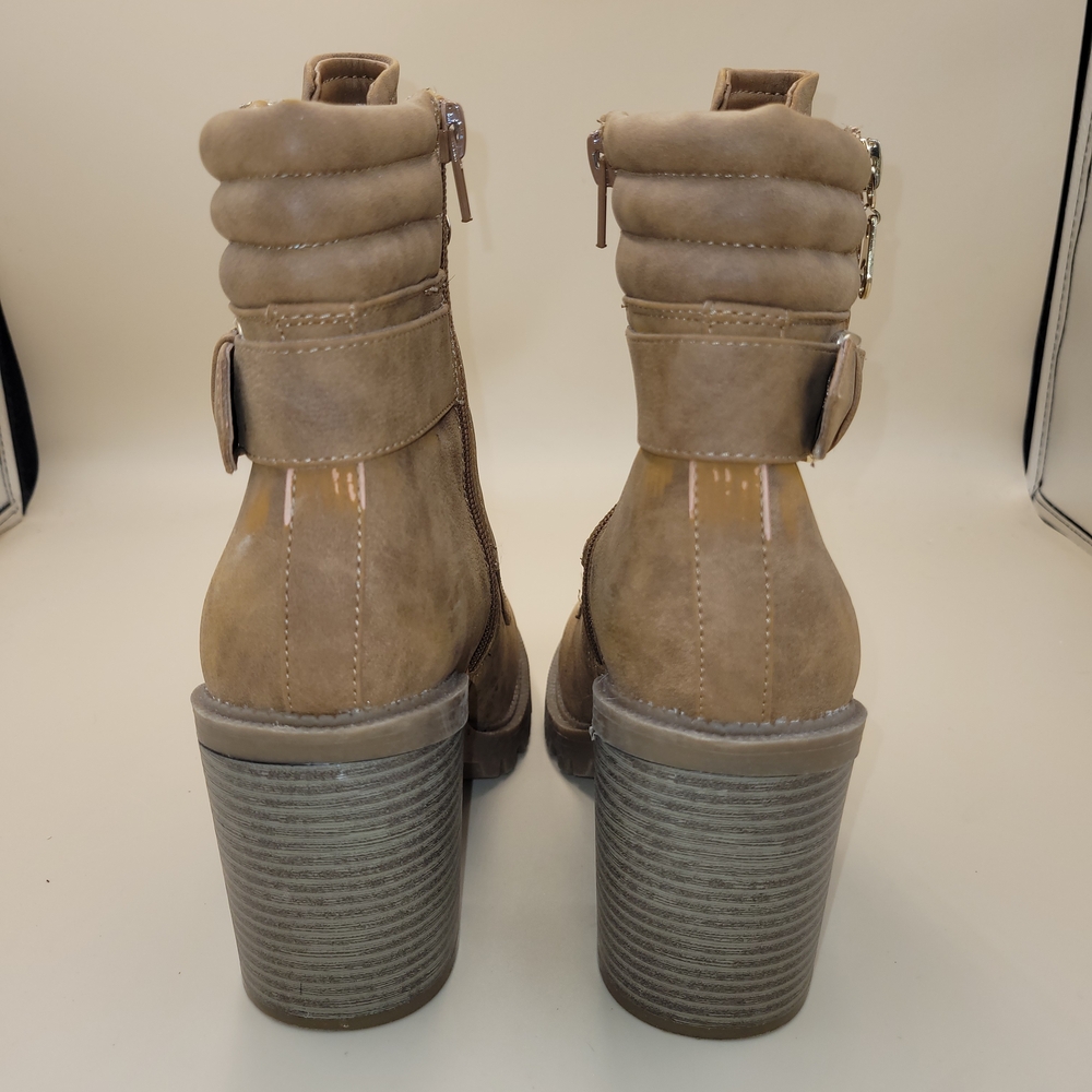G by Guess Women’s Lace-up Heeled Combat Ankle Boots Tan Faux Leather Size 7 - Picture 4 of 11